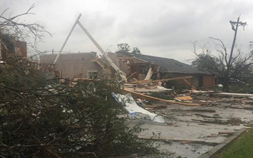 Series of tornadoes hit a US state, victims reported