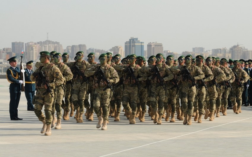 Wages of military servicemen increased in Azerbaijan