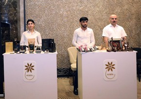 Состоялась выставка-продажа традиционных сувениров Азербайджана