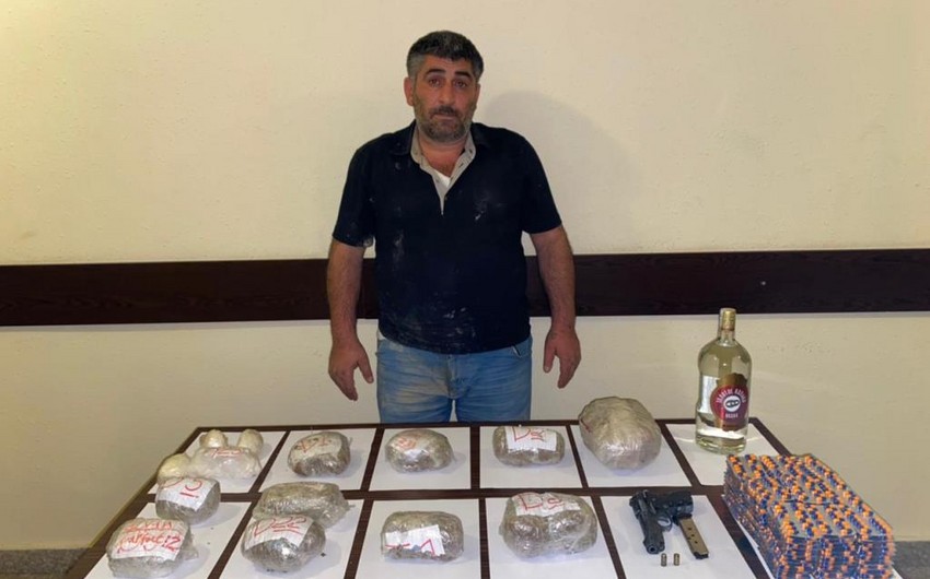 İrandan Azərbaycana keçmək istəyən narkotacir saxlanılıb, silah-sursat götürülüb