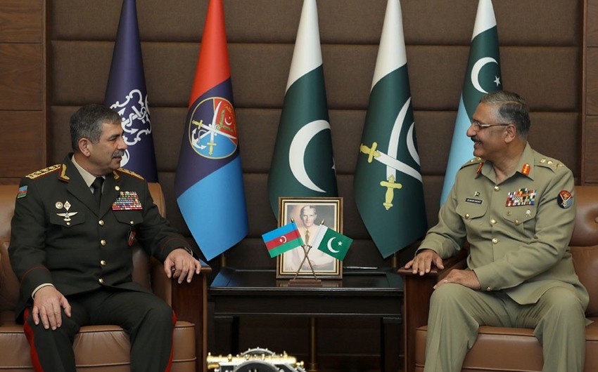 Azerbaijan, Pakistan mull development of military cooperation