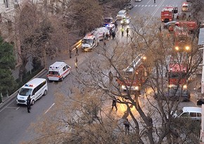 В Баку возник пожар в отеле