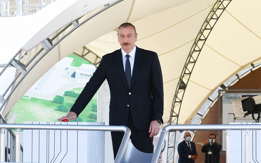 Президент Ильхам Алиев ознакомился со строительством электроподстанции Гобу