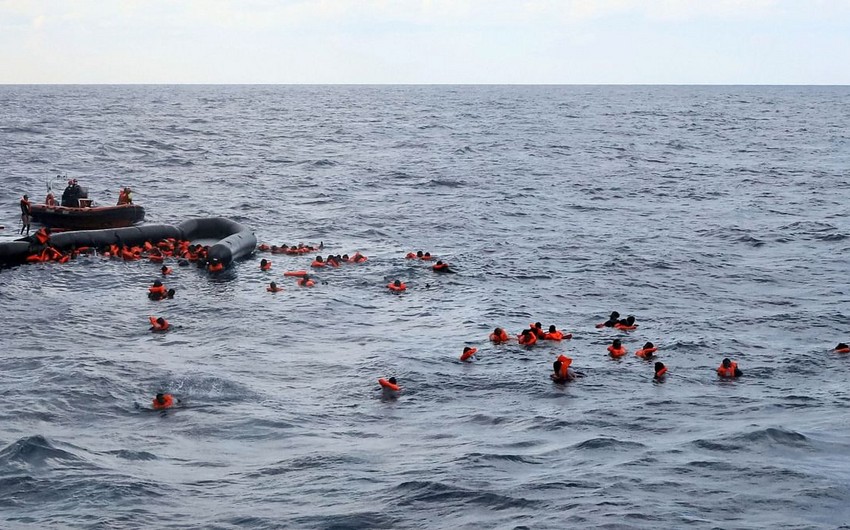 Около 60 направлявшихся в Европу мигрантов утонули у берегов Ливии