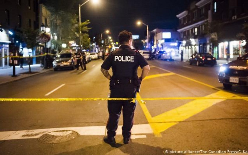 В Торонто неизвестные открыли стрельбу из автомобиля