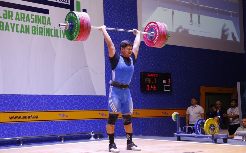 Стали известны победители чемпионата Азербайджана по тяжелой атлетике среди молодежи