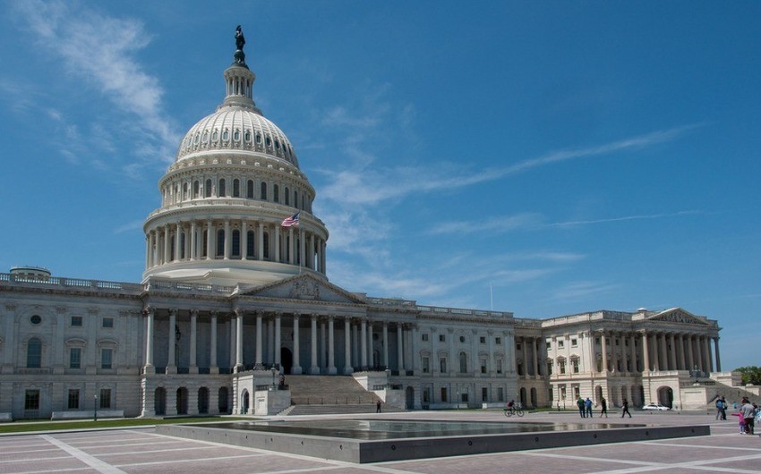 Сенат США принял бюджет для предотвращения очередного шатдауна