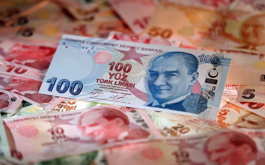 Turkish lira plunges 17%