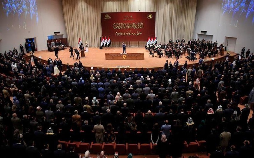 Парламент Ирака отложил избрание президента из-за отсутстия кворума