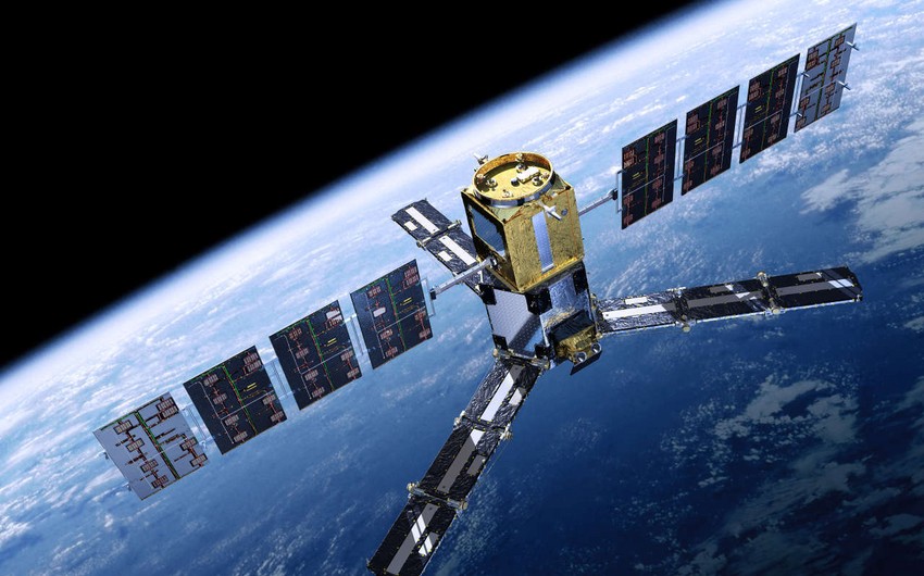 French senator: Launching Azerbaijani satellite into space is a unique example of successful development