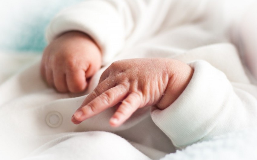 В Агстафе обнаружен труп новорожденной девочки