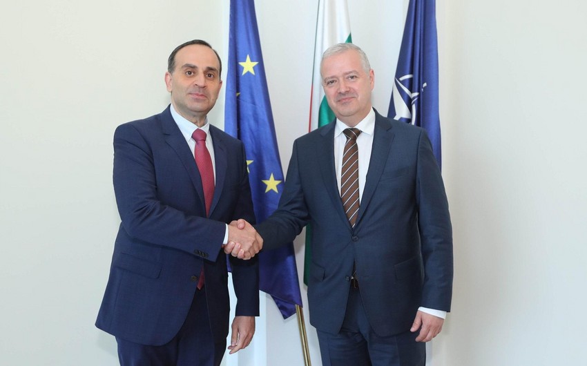 Azerbaijan, Bulgaria discuss bilateral relations