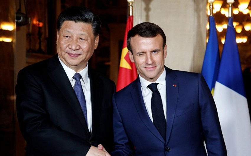 Франция и Китай подписали 14 контрактов в различных отраслях