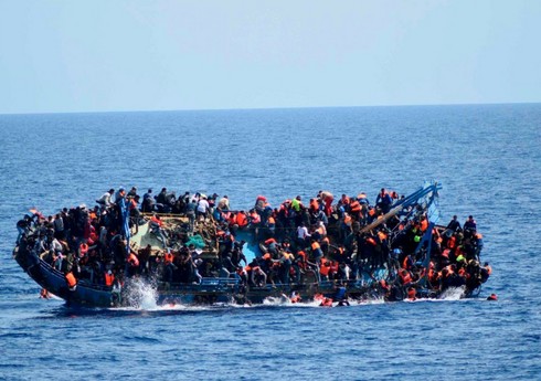 Число погибших при кораблекрушении на юге Италии мигрантов достигло 58