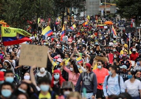 Во время протестов в Колумбии погибли не менее 17 человек