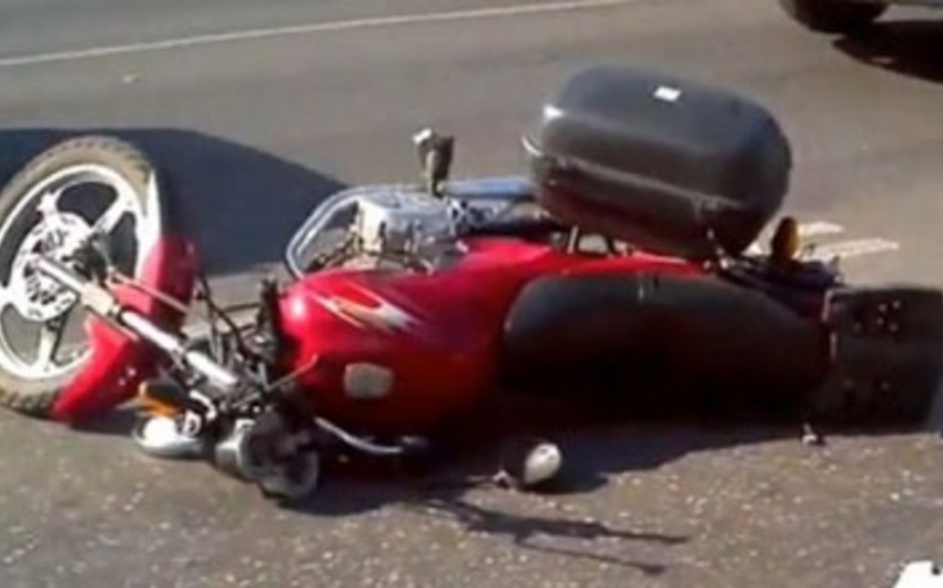 Bakıda motosiklet sürücüsü yol qəzasında ölüb