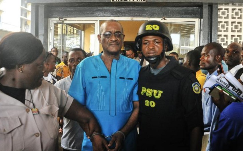 Liberiyanın sabiq prezidentinin oğlu pul saxtalaşdırılmasında ittiham olunur