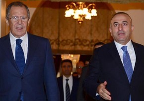 Turkish, Russian FMs discuss regional issues