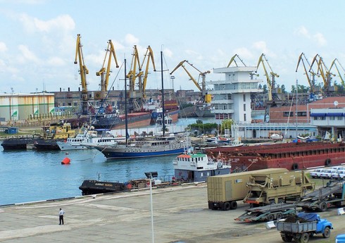 Армения попросила Грузию перевозить российские товары по морю