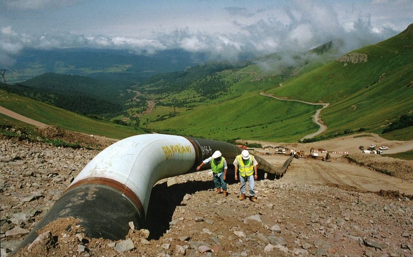 Обнародован объем транспортированной по трубопроводу Баку-Супса нефти