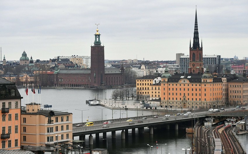 Швеция отменила тесты на COVID-19 для въезжающих в страну 
