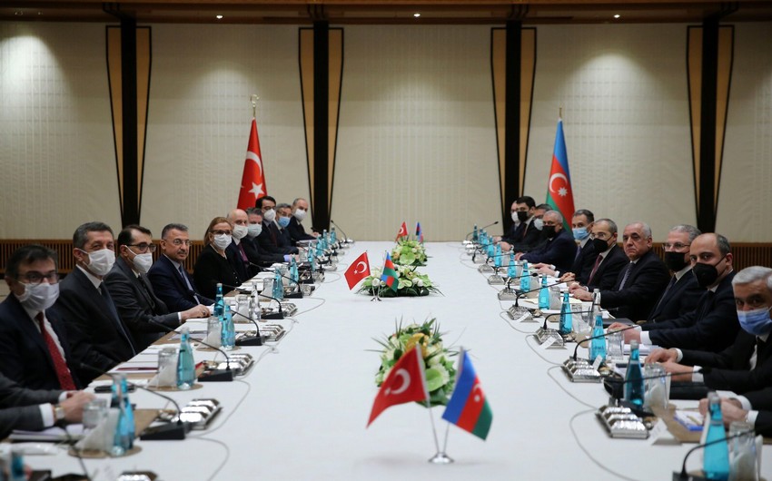 Türkiyə-Azərbaycan İqtisadi Əməkdaşlıq Komissiyasının iclası başlayıb