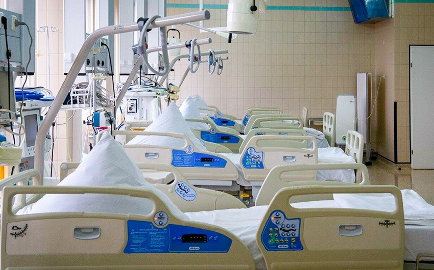 В Тегеране закончились больничные койки для зараженных коронавирусом