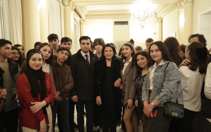 President of Georgia meets young Azerbaijanis in Tbilisi