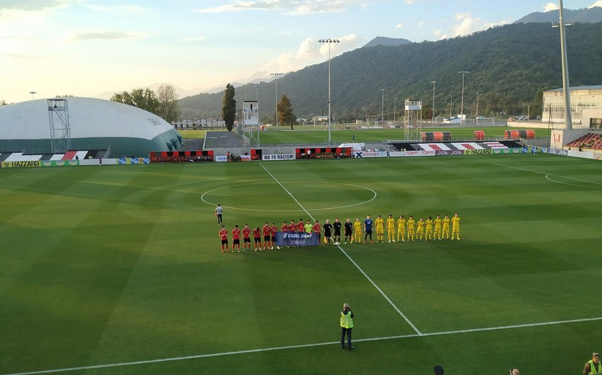 Габала провела первый матч в  Юношеской Лиге УЕФА