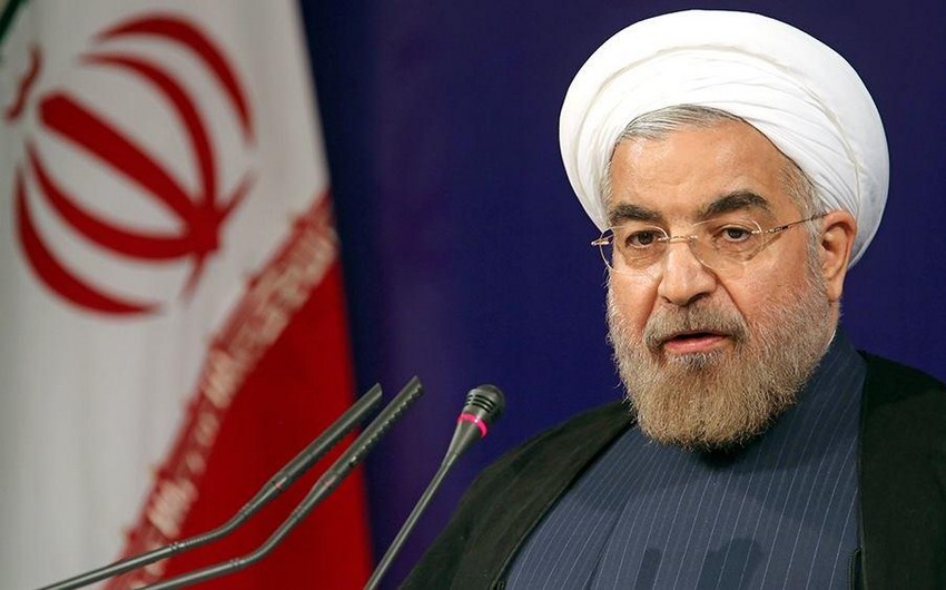 Həsən Ruhani: İran uranın məhdudiyyətsiz zənginləşdirilməsini bərpa etməyə hazırdır
