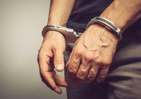 В Баку задержан подозреваемый в оказании сопротивления полиции с применением ножа