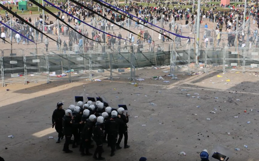 Türkiyədə Novruz mərasimində polisi daşa basan 200 nəfər saxlanılıb