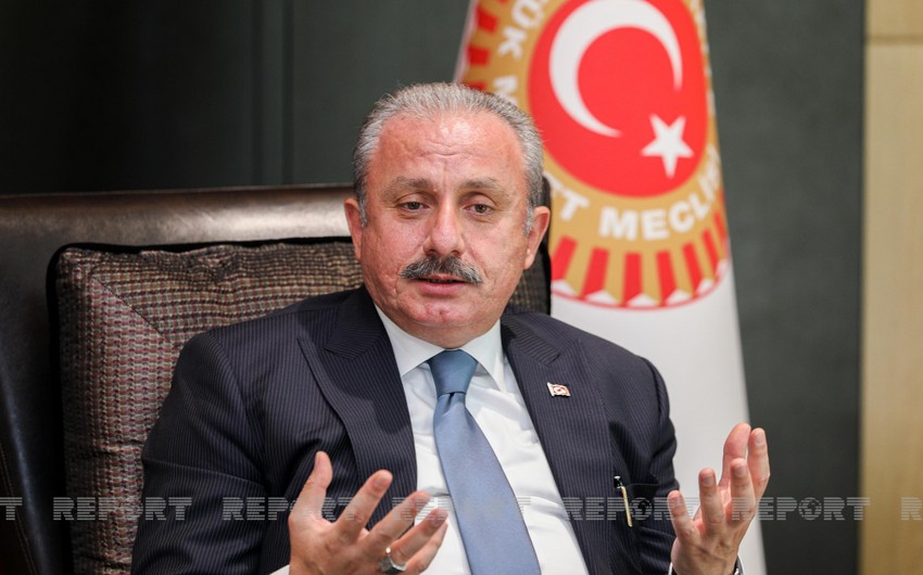Turkish Parliament Speaker arrives in Azerbaijan