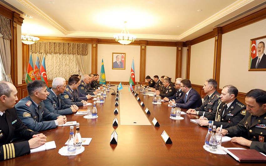 Azerbaijan, Kazakhstan mull prospects for development of military cooperation