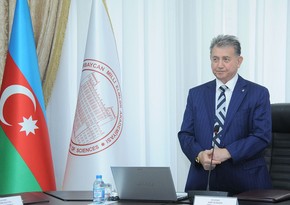 Ильхам Алиев наградил Акифа Али Заде почетным дипломом президента 