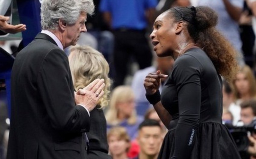 Мировой теннис встал на сторону судьи в конфликте с Сереной Уильямс