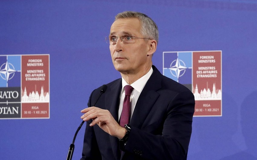 NATO chief: Putin is failing in Ukraine 