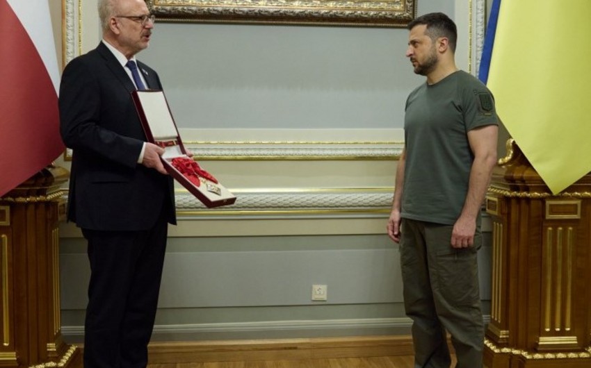 President of Latvia presents Zelenskyy with highest military award 