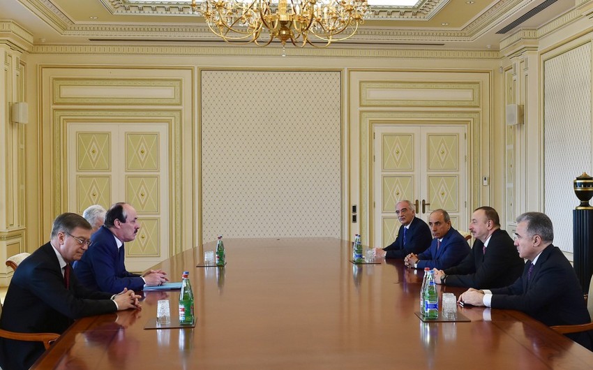President Ilham Aliyev receives delegation led by Head of Dagestan Ramazan Abdulatipov