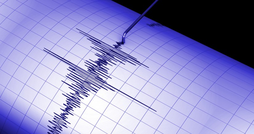 Magnitude 5.0 earthquake strikes off US coast