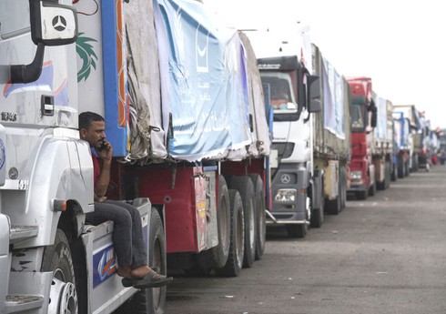 Свыше 200 грузовиков с гуманитарной помощью прибыли в Газу