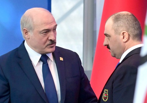 Лукашенко освободил своего сына от должности