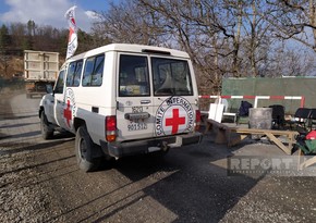 ICRC vehicles freely use Khankandi-Lachin road