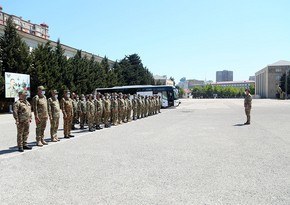 Azərbaycan Ordusunun şəxsi heyəti təlim bölgəsinə yola düşüb