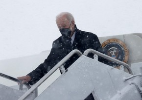 Самолет президента США Байдена попал в сильнейшую бурю