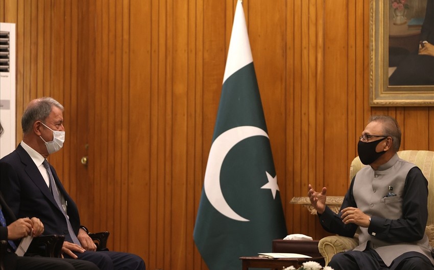 Hulusi Akar Pakistan Prezidenti ilə görüşüb