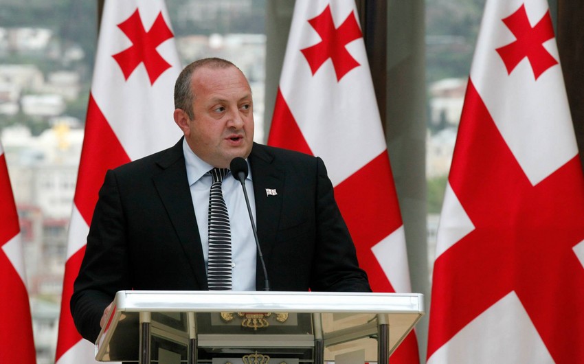 ​Gürcüstan prezidenti parlament seçkilərinin vaxtını təyin edib