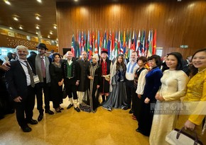 Azərbaycan UNESCO-nun mənzil-qərargahında keçirilən Ənənəvi geyim günündə iştirak edib