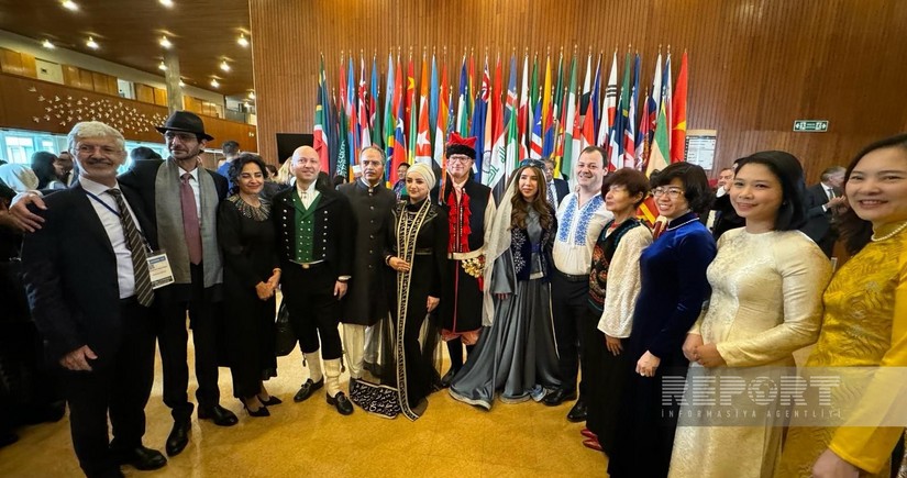 Азербайджан принял участие в Дне традиционной одежды, прошедшем в ЮНЕСКО