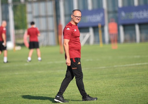 Главный тренер стамбульского клуба подал в отставку через 14 дней после назначения